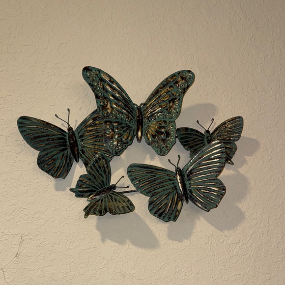 butterfly metal wall decor in teal, brown and gold 5 butterflies connected - Picture 3 of 12